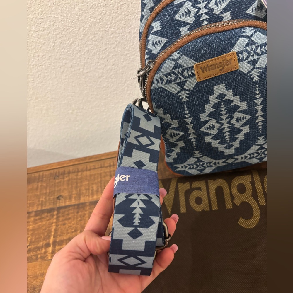 Wrangler Denim Blue and Brown Patterned Bum/Crossbody  Bag - Picture 5 of 11